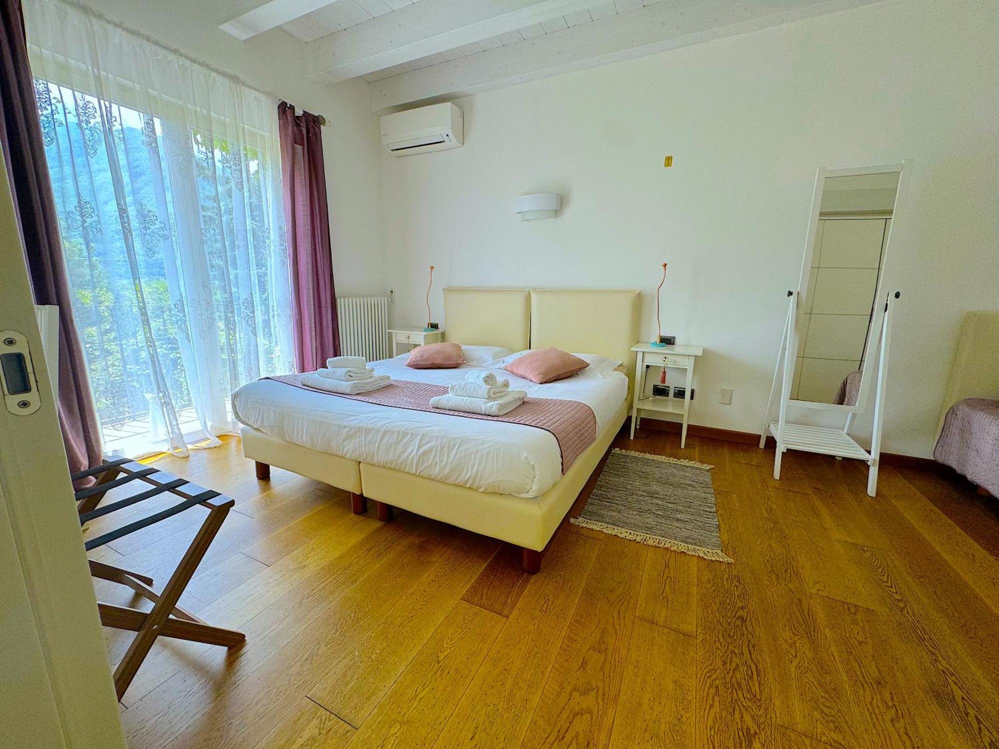 The Comfortable House With Big Pool In The Center Of ميرجوزو المظهر الخارجي الصورة