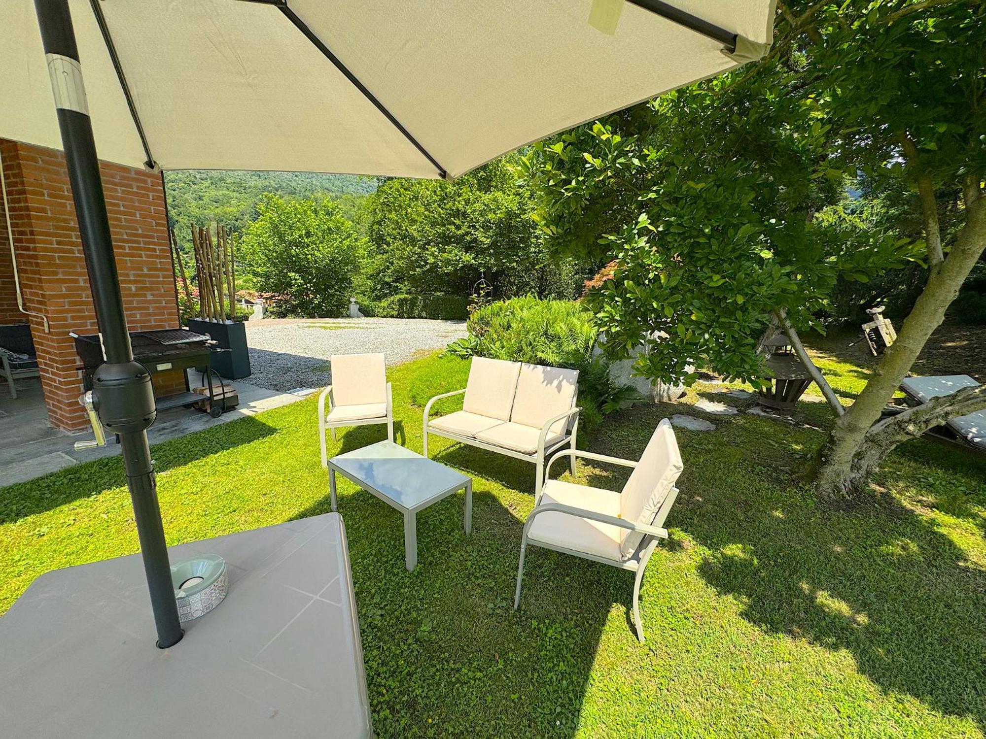 The Comfortable House With Big Pool In The Center Of ميرجوزو المظهر الخارجي الصورة